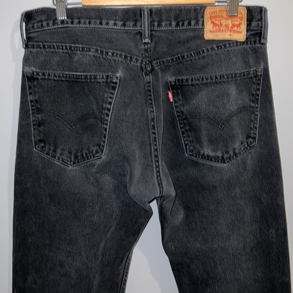 ✨HP✨ LEVI’S 505 JEANS (36) - Picture 8 of 17